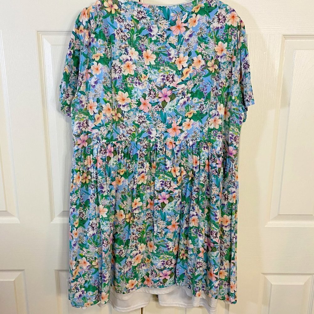 Moon Collection - Hibiscus floral Dress - Picture 6 of 9